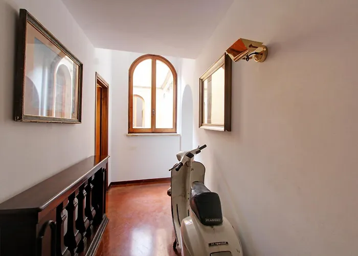Centro Storico - Palazzo Avila '500 Appartamento