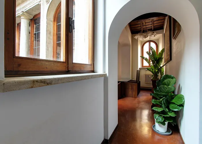 Centro Storico - Palazzo Avila '500 Appartamento *